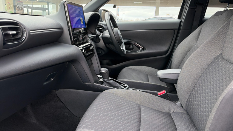 Toyota Yaris Cross 1.5 Hybrid Design 5dr CVT Hybrid Estate